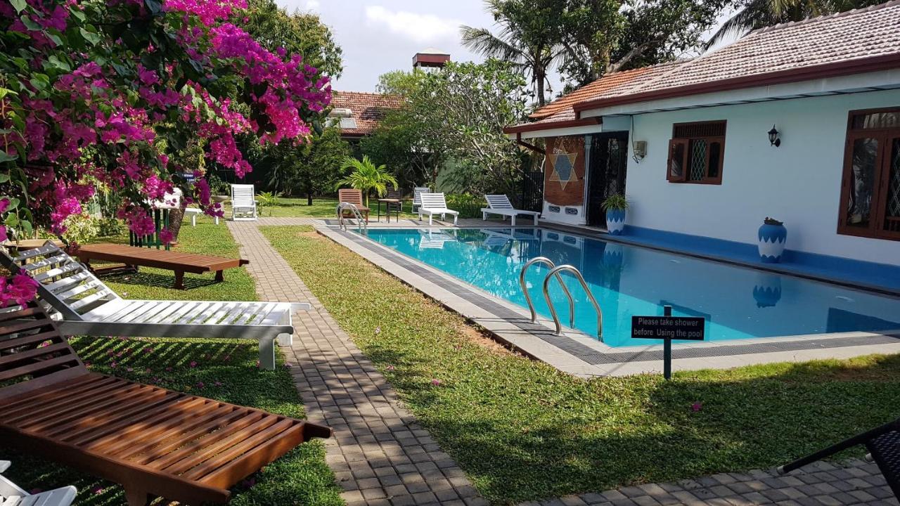 Lioni Holidays Villa Negombo Exteriér fotografie