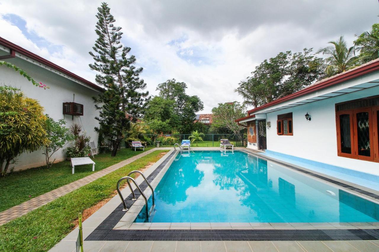 Lioni Holidays Villa Negombo Exteriér fotografie