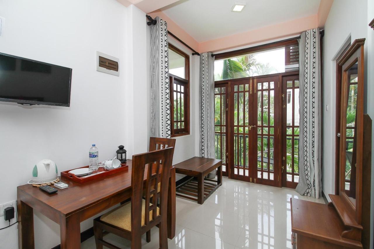Lioni Holidays Villa Negombo Exteriér fotografie